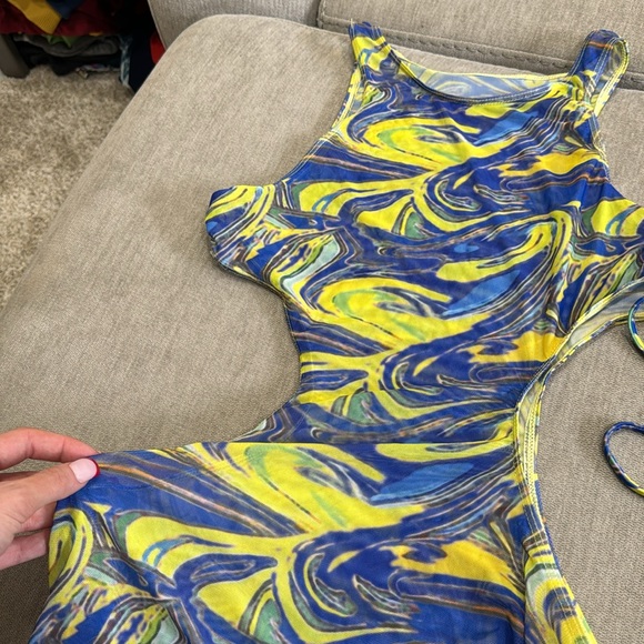 NWOT 3 Piece Bikini Set and Coverup - Picture 8 of 15